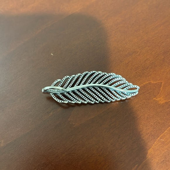 *Price Firm* Pandora Retired Sterling Silver “Light as a Feather” Pendant -New - Picture 4 of 7